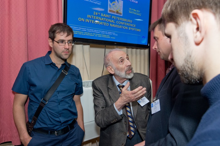 Discussions at the posters of poster papers